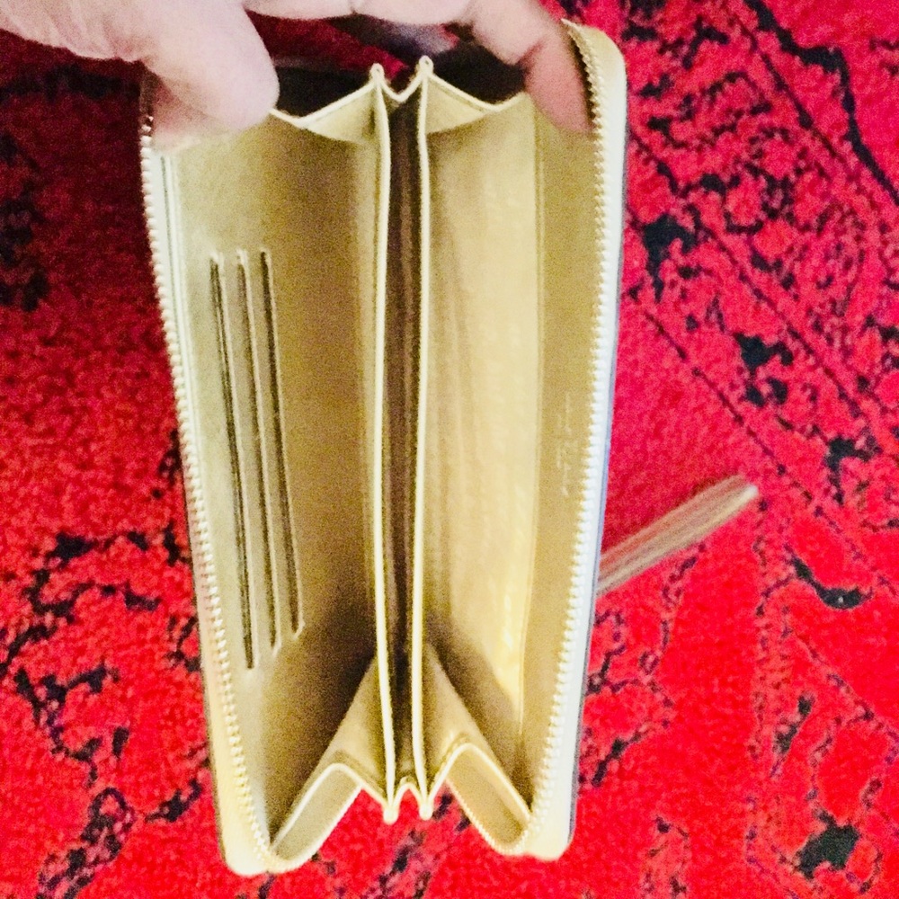 Kate Spade wallet